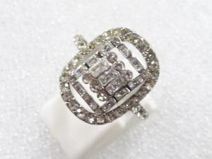 クリスタル　指輪(13.5号)